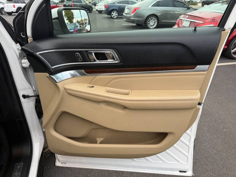 2017 Ford Explorer Limited