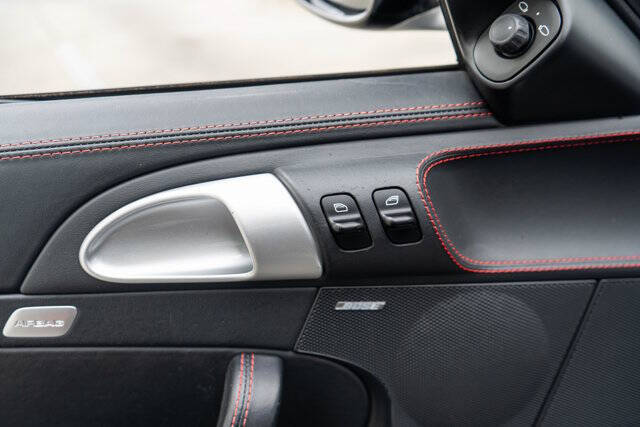 2008 Porsche 911 36