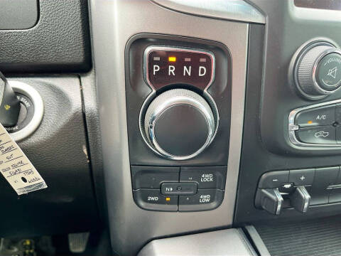 2023 RAM 1500 Classic SLT