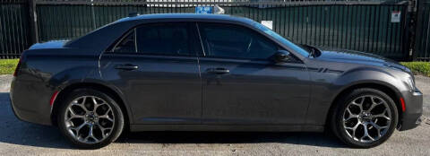 2018 Chrysler 300 Touring