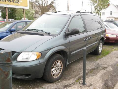 2002 Dodge Grand Caravan for sale at S & G Auto Sales in Cleveland OH