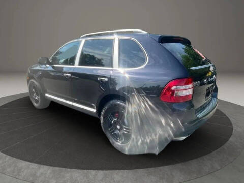 2004 Porsche Cayenne S