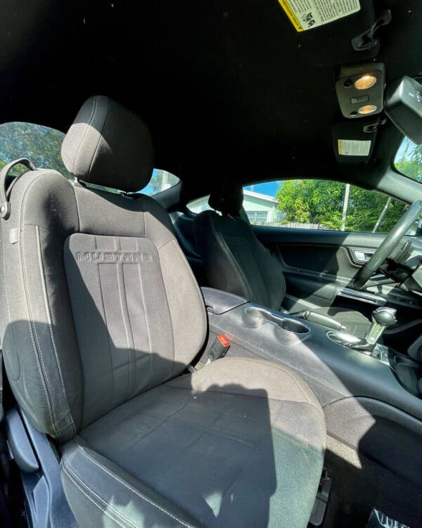 2018 Ford Mustang EcoBoost