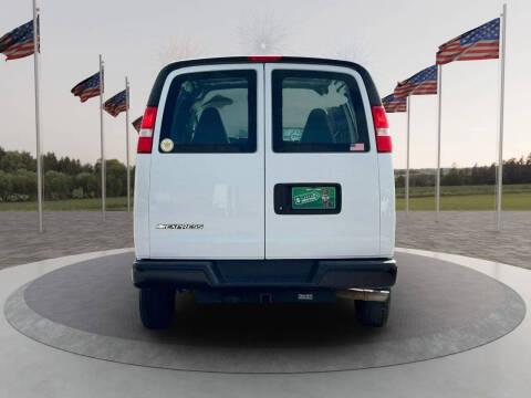 2020 Chevrolet Express 2500