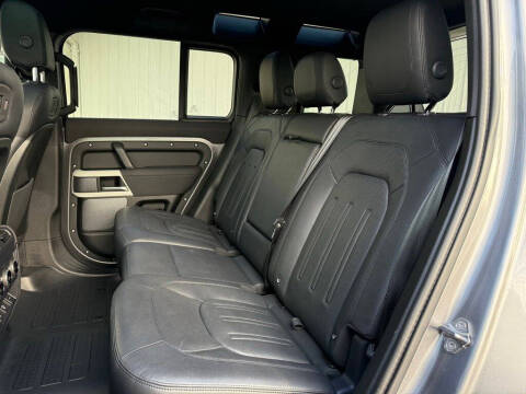 2022 Land Rover Defender 110 S