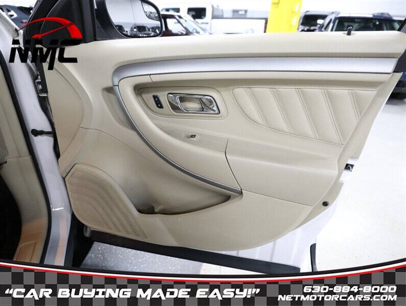 2015 Ford Taurus SEL