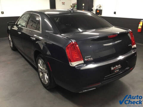2017 Chrysler 300 C