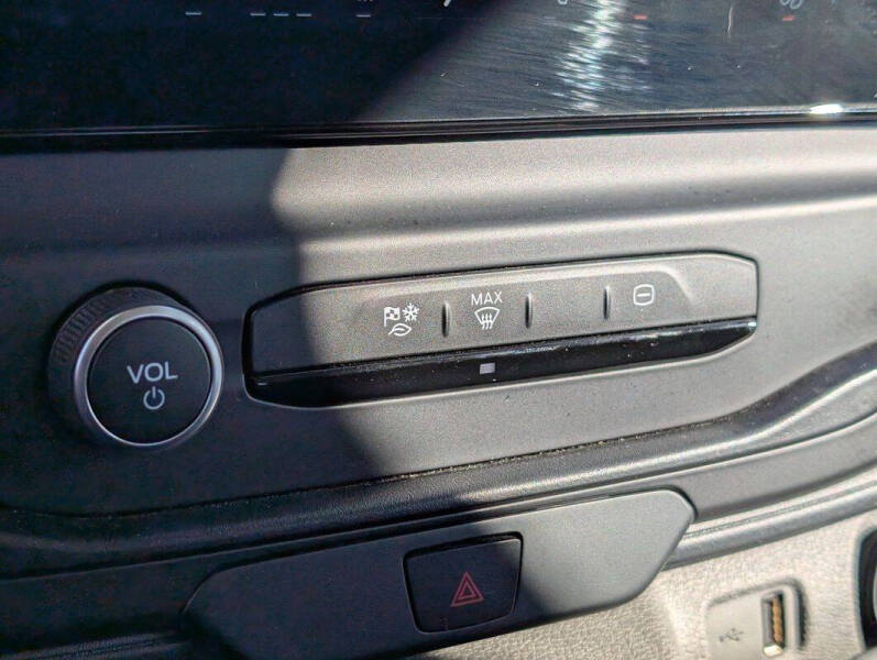 2023 Ford E-Transit 350