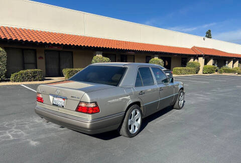 1994 Mercedes-Benz E-Class E 320