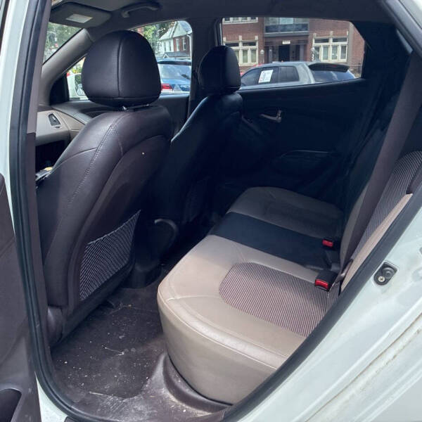 2011 Hyundai Tucson GLS