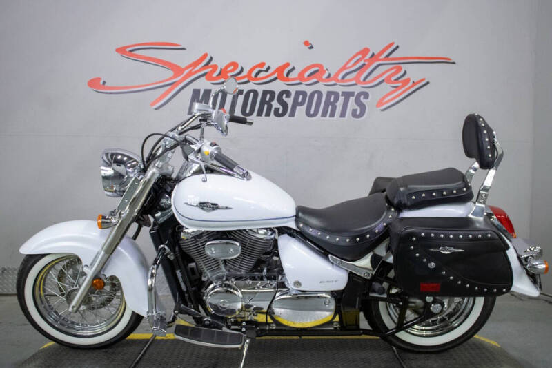 2023 Suzuki Boulevard C50T