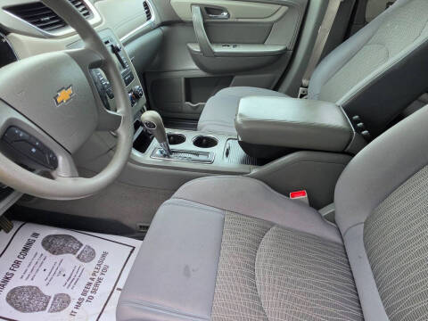 2013 Chevrolet Traverse LS
