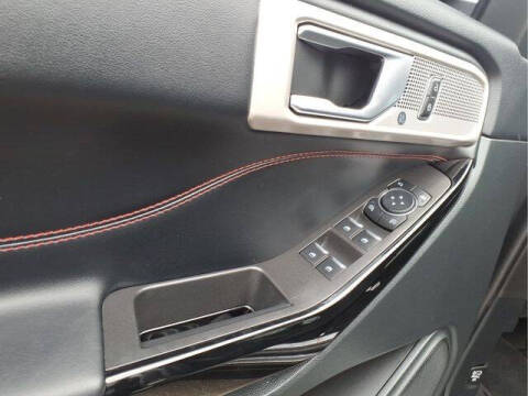 2024 Ford Explorer ST-Line