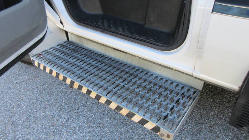 2013 Ford E-Series E-350 SD