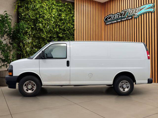 2021 Chevrolet Express 2500
