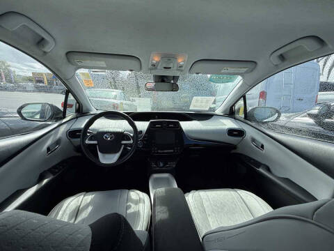 2017 Toyota Prius Prime Plus