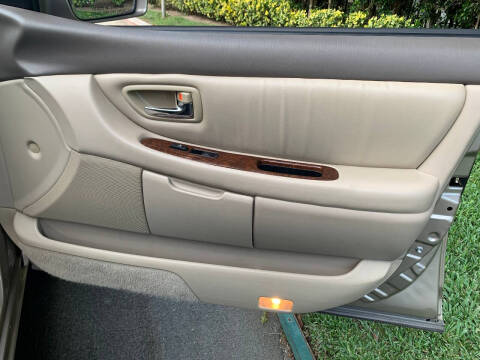 2000 Toyota Avalon XLS