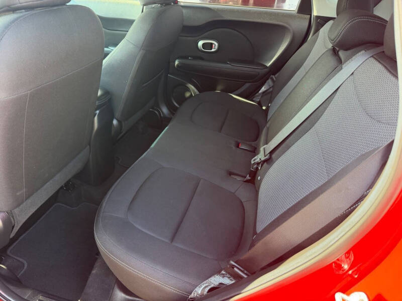 2018 Kia Soul +