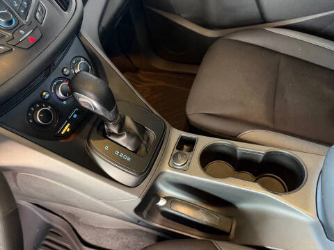 2015 Ford Escape S
