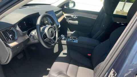 2026 Volvo XC90 B5 Core
