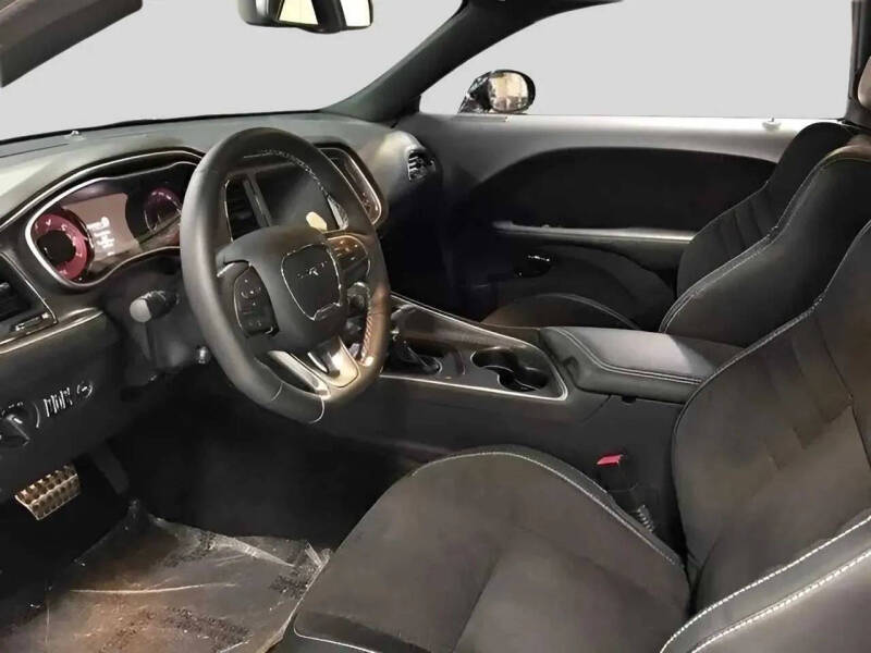 2015 Dodge Challenger SRT Hellcat