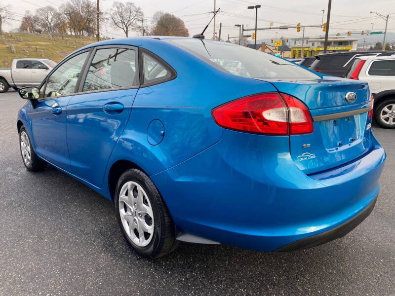 2012 Ford Fiesta SE