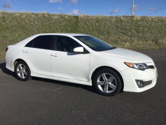 2014 Toyota Camry SE