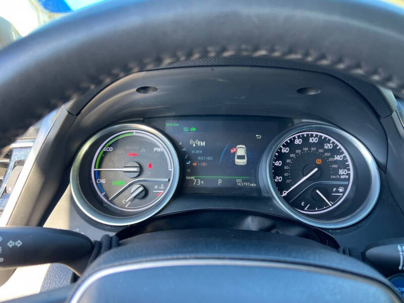 2018 Toyota Camry Hybrid XLE