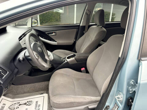 2013 Toyota Prius One