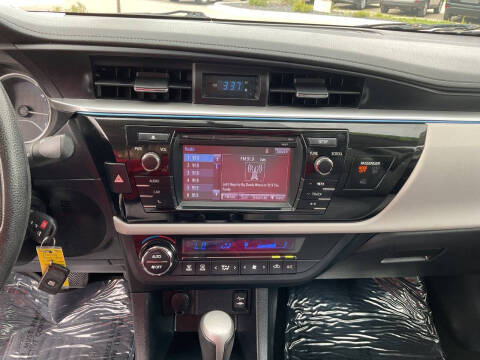2016 Toyota Corolla LE