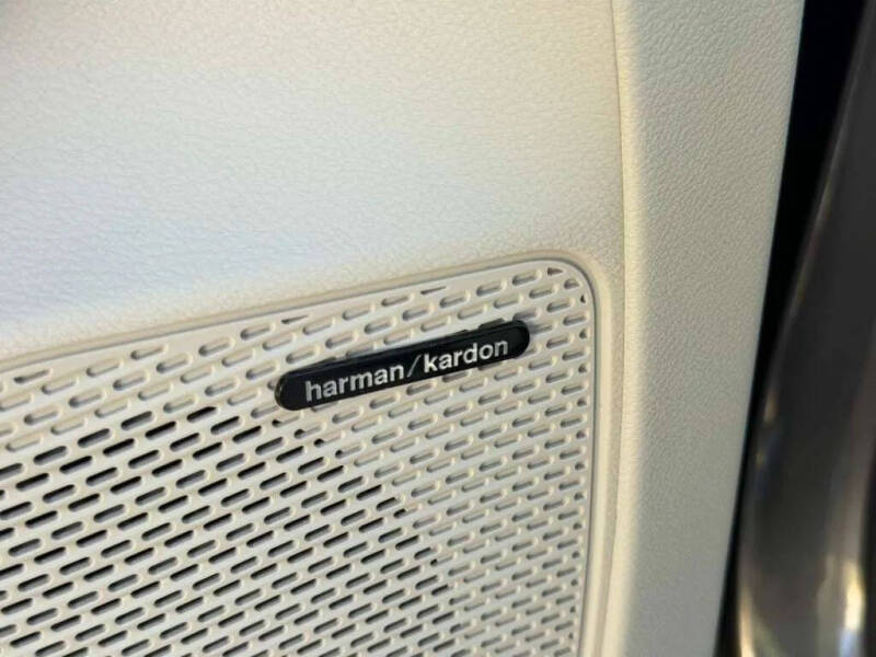 2018 Chrysler Pacifica Hybrid Limited