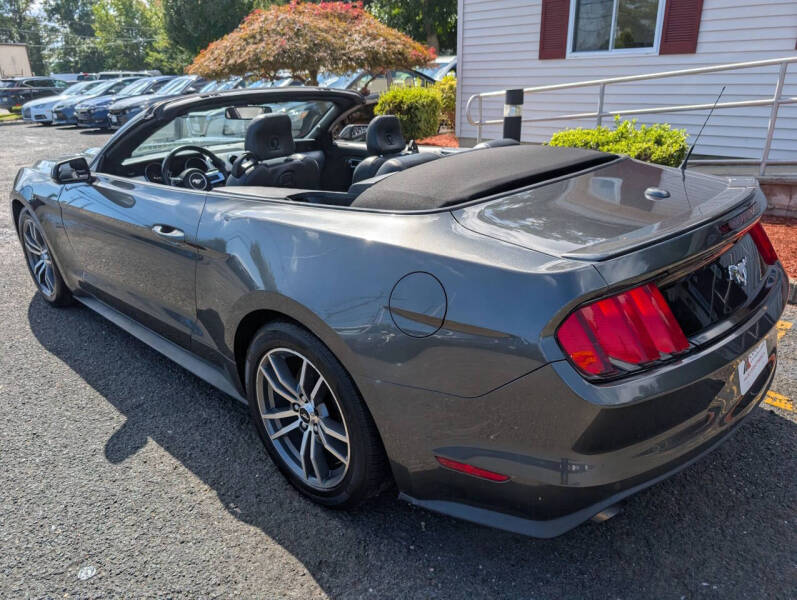 2015 Ford Mustang EcoBoost Premium