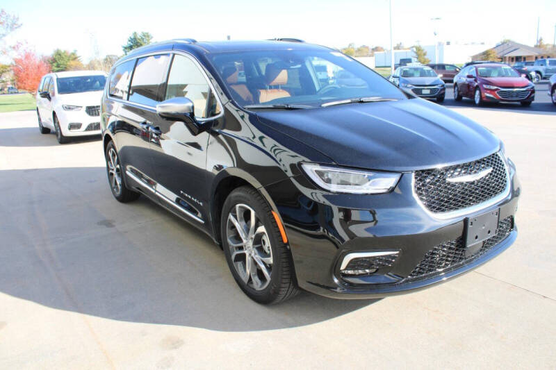 2026 Chrysler Pacifica Pinnacle