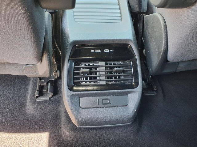 2022 Volkswagen ID.4 Pro
