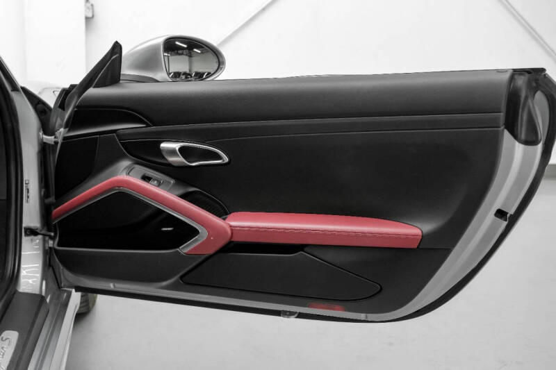 2021 Porsche 718 Cayman S