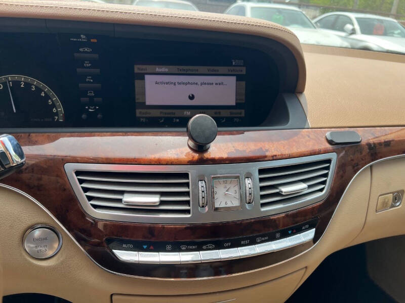 2008 Mercedes-Benz S-Class S 550