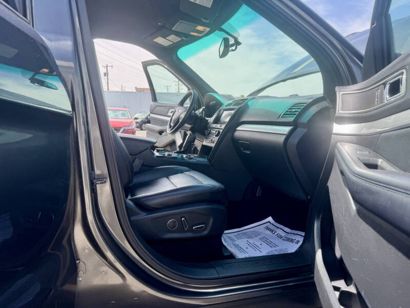 2017 Ford Explorer XLT