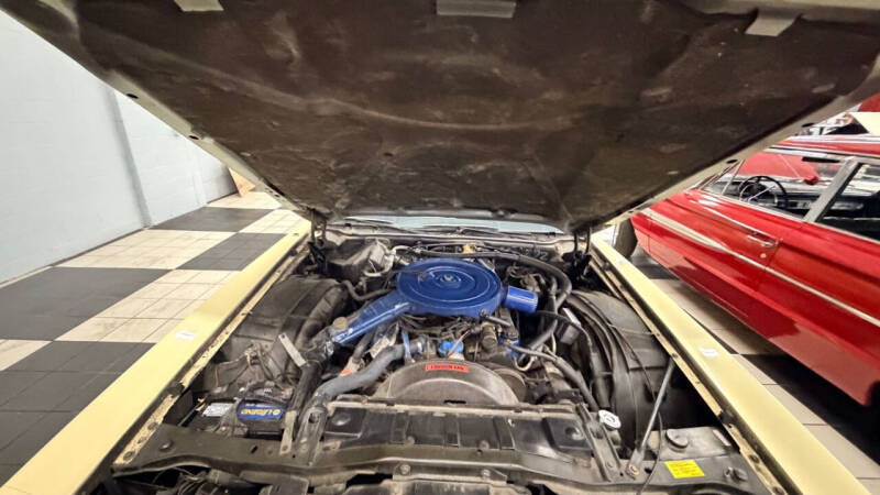 1976 Ford Thunderbird