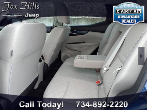 2017 Nissan Rogue Sport SV