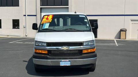 2024 Chevrolet Express 2500