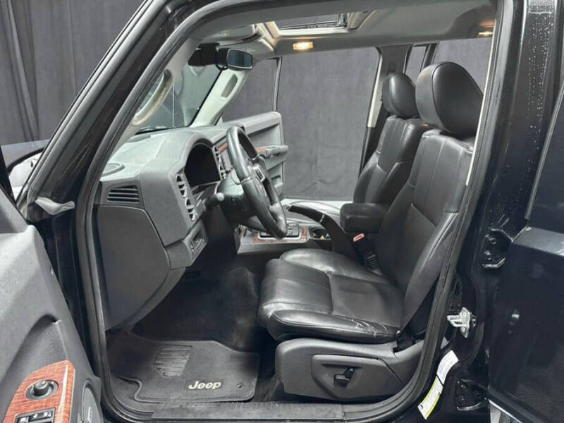 2010 Jeep Commander Limited