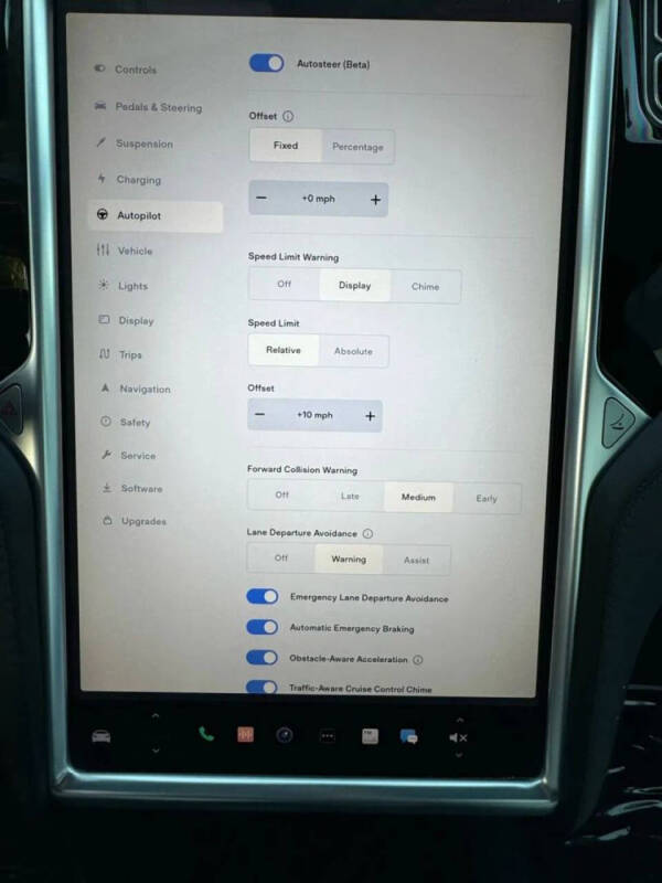 2017 Tesla Model S 75D