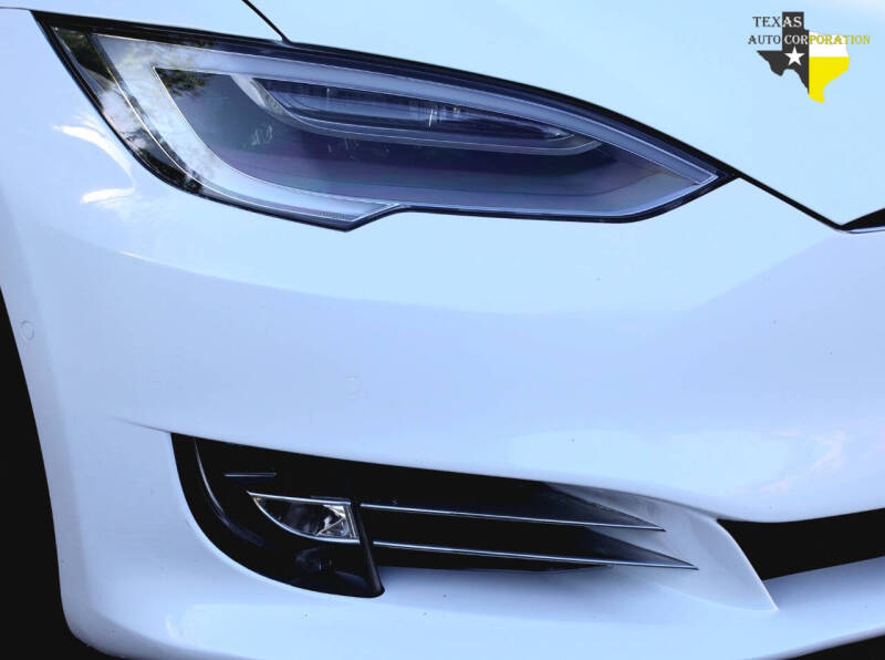 2016 Tesla Model S 90D