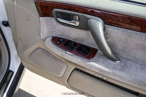 2000 Toyota Crown