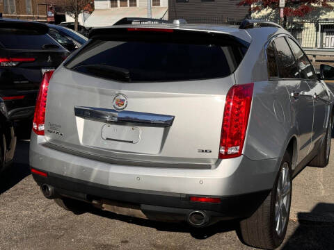 2016 Cadillac SRX Performance Collection