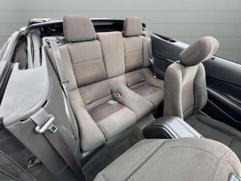 2014 Ford Mustang V6