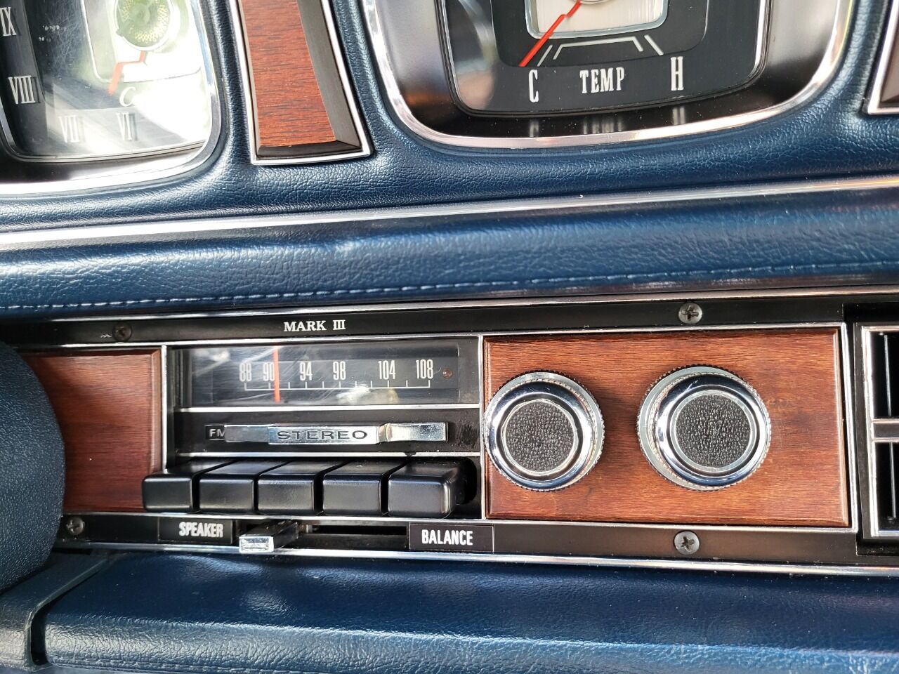 1971 Lincoln Continental 174