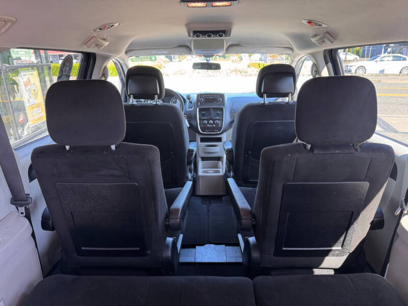 2011 Dodge Grand Caravan Express