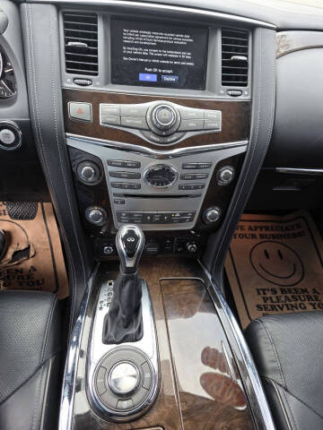 2019 Infiniti QX80 Luxe