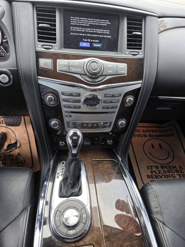 2019 Infiniti QX80 Luxe